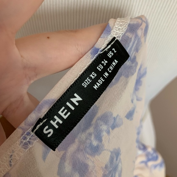 Purple flowy tie shirt from Shein - Picture 3 of 3